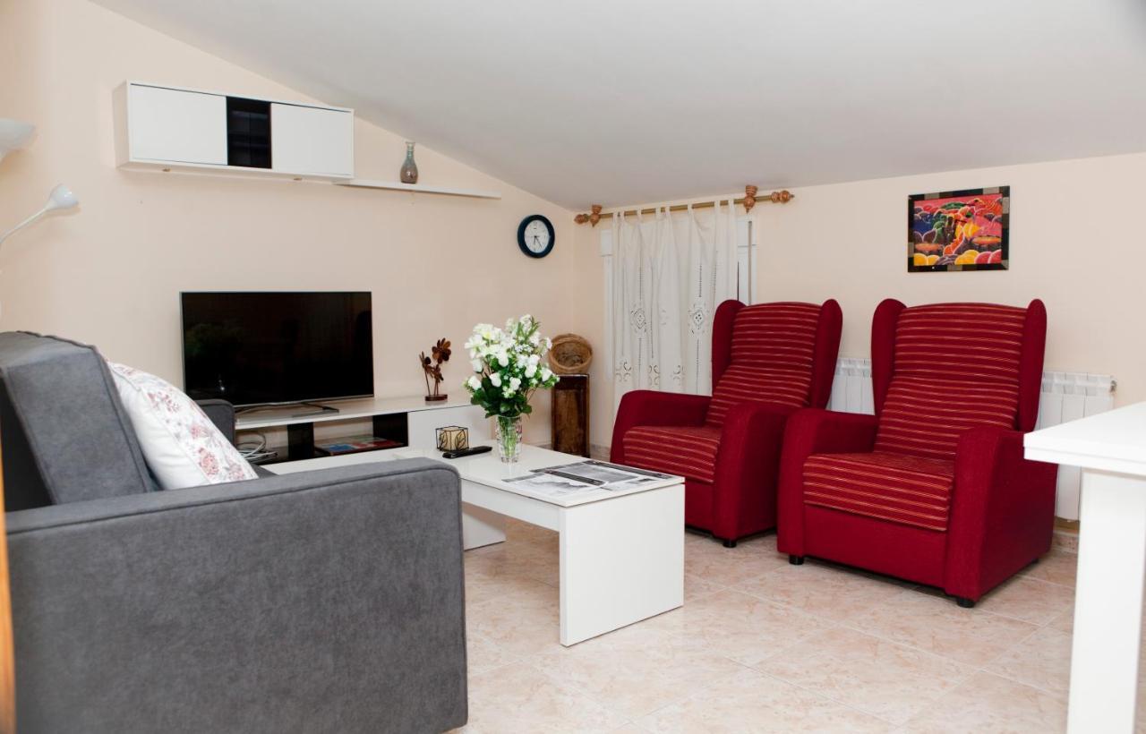 Apartamentos La Relojera 2 Jarandilla de la Vera Buitenkant foto